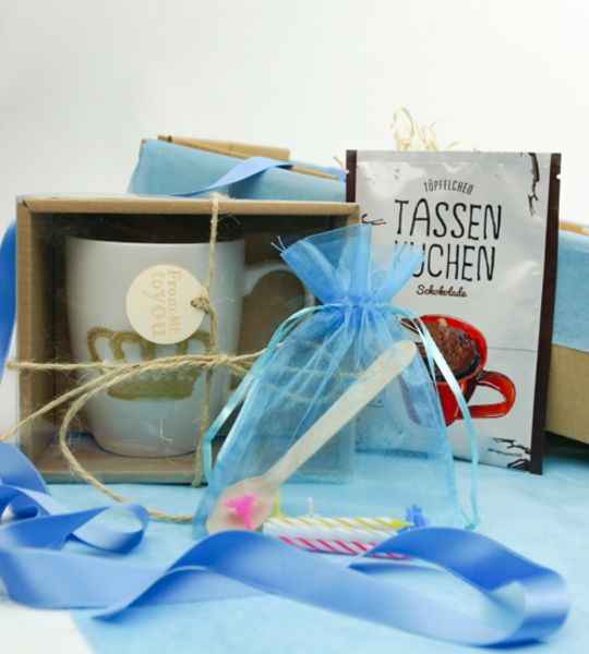 Krönchenbecher ud Tassenkuchen