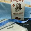 Reisegeschenk mit Schal und Bio-Gebäck