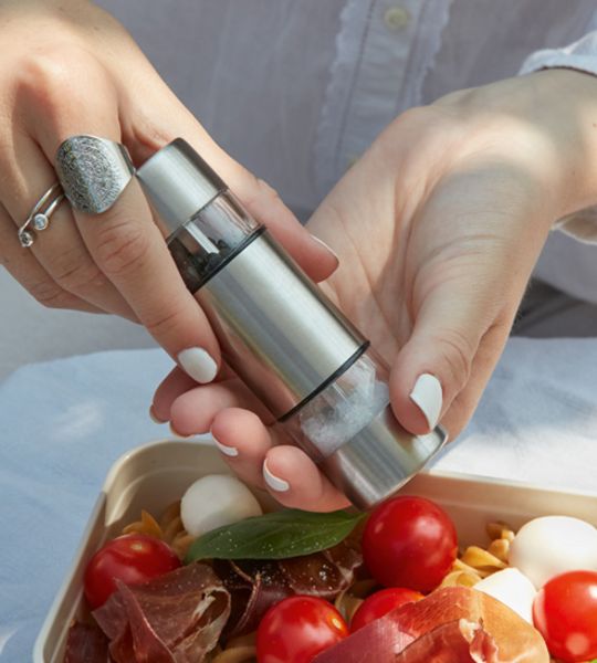 Baladéo, 2 in 1 Salz und Pfeffer Mühle 'Silk' praktisch