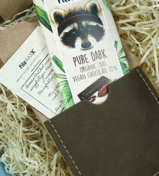 corviscom Geschenkset „Handyschmeichler" mit veganer Schokolade
